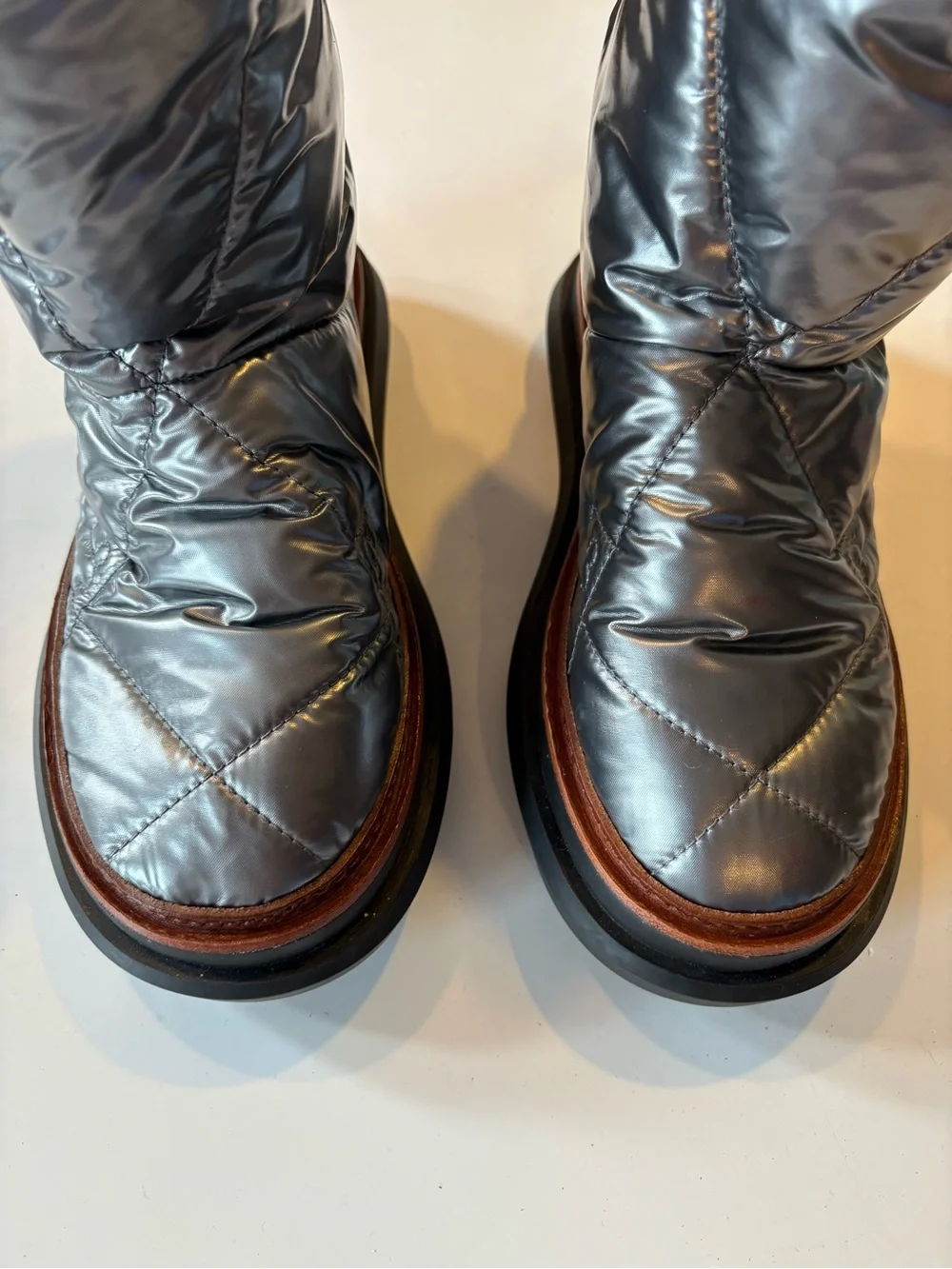 Tory Burch || Sleeping Bag Quilted Winter Booties Snow Ski Moon Boots Silver 5.5